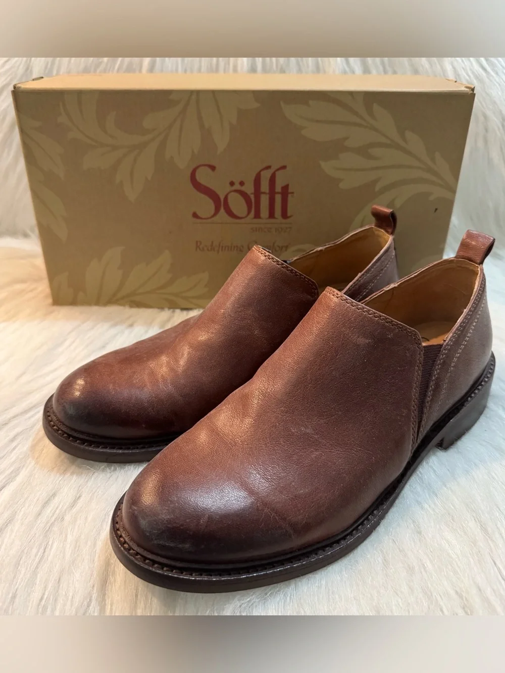 Sofft Naisbury II Slip-On Bootie Italian Leather Brown VERY COMFORTABLE SZ 8 NIB
